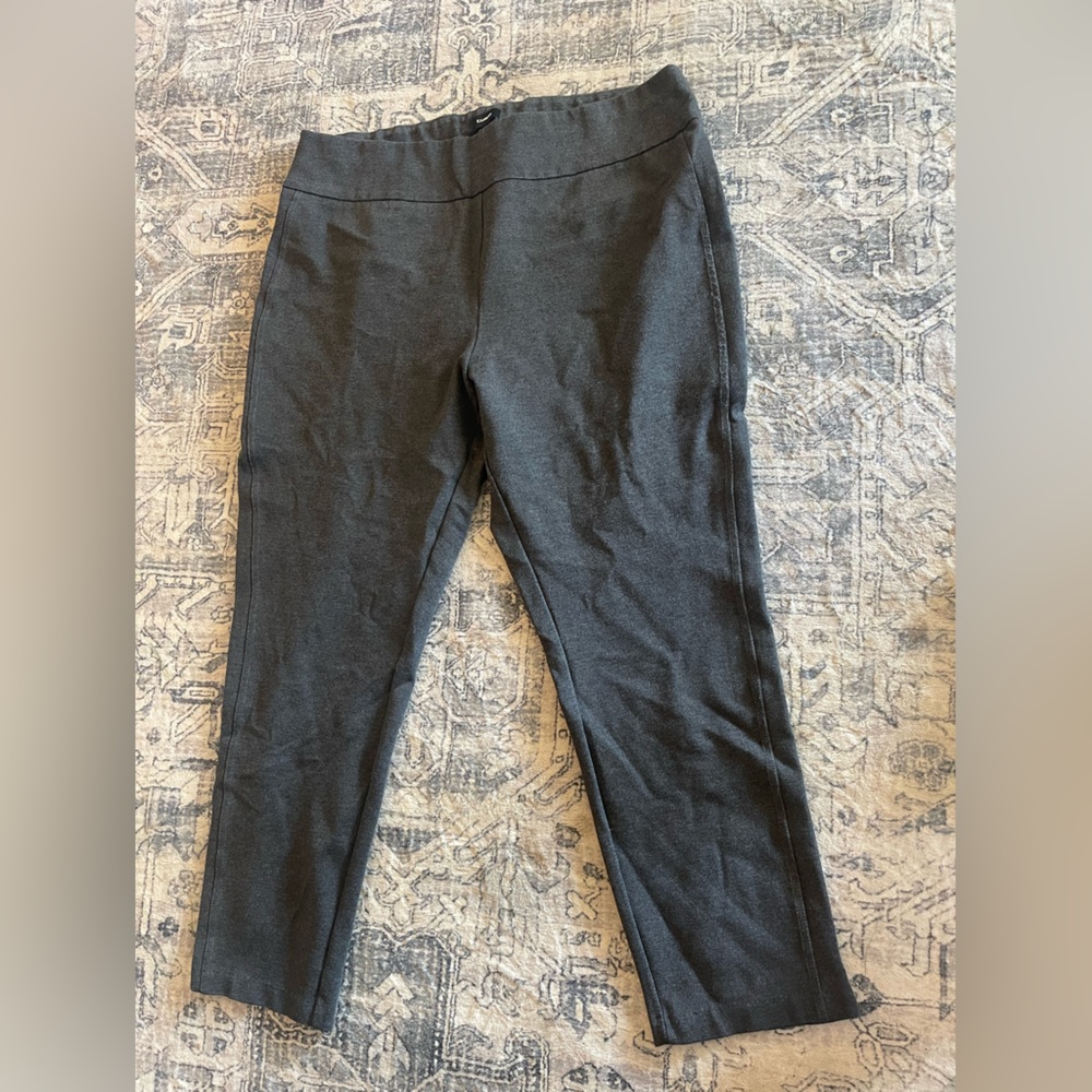 Express Charcoal Gray Cropped Dress Pants